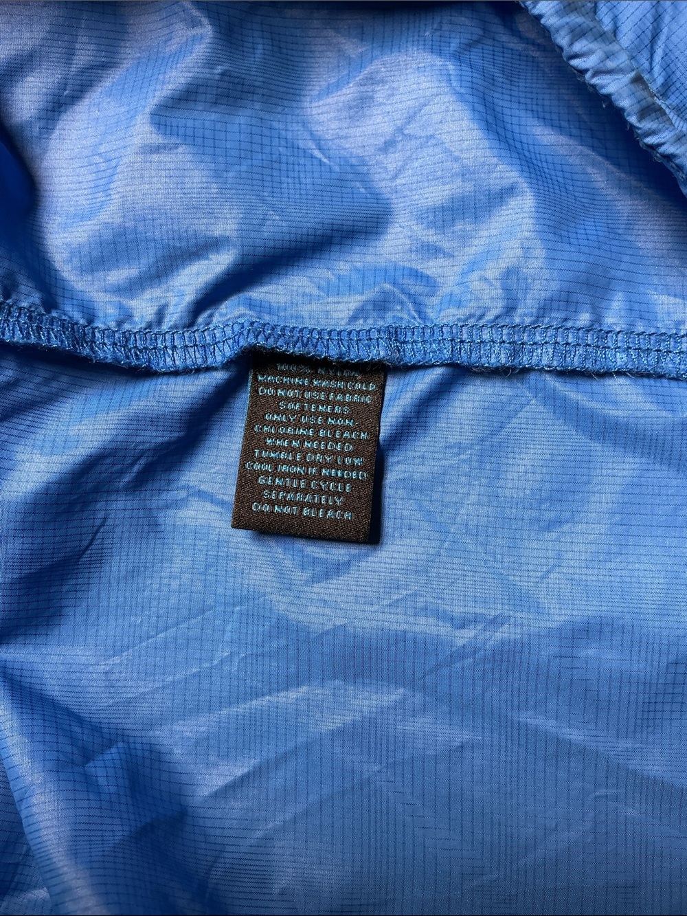 Eastern Mountain Sports Men's Royal Blue Hooded Windbreaker - Picture 3 of 5